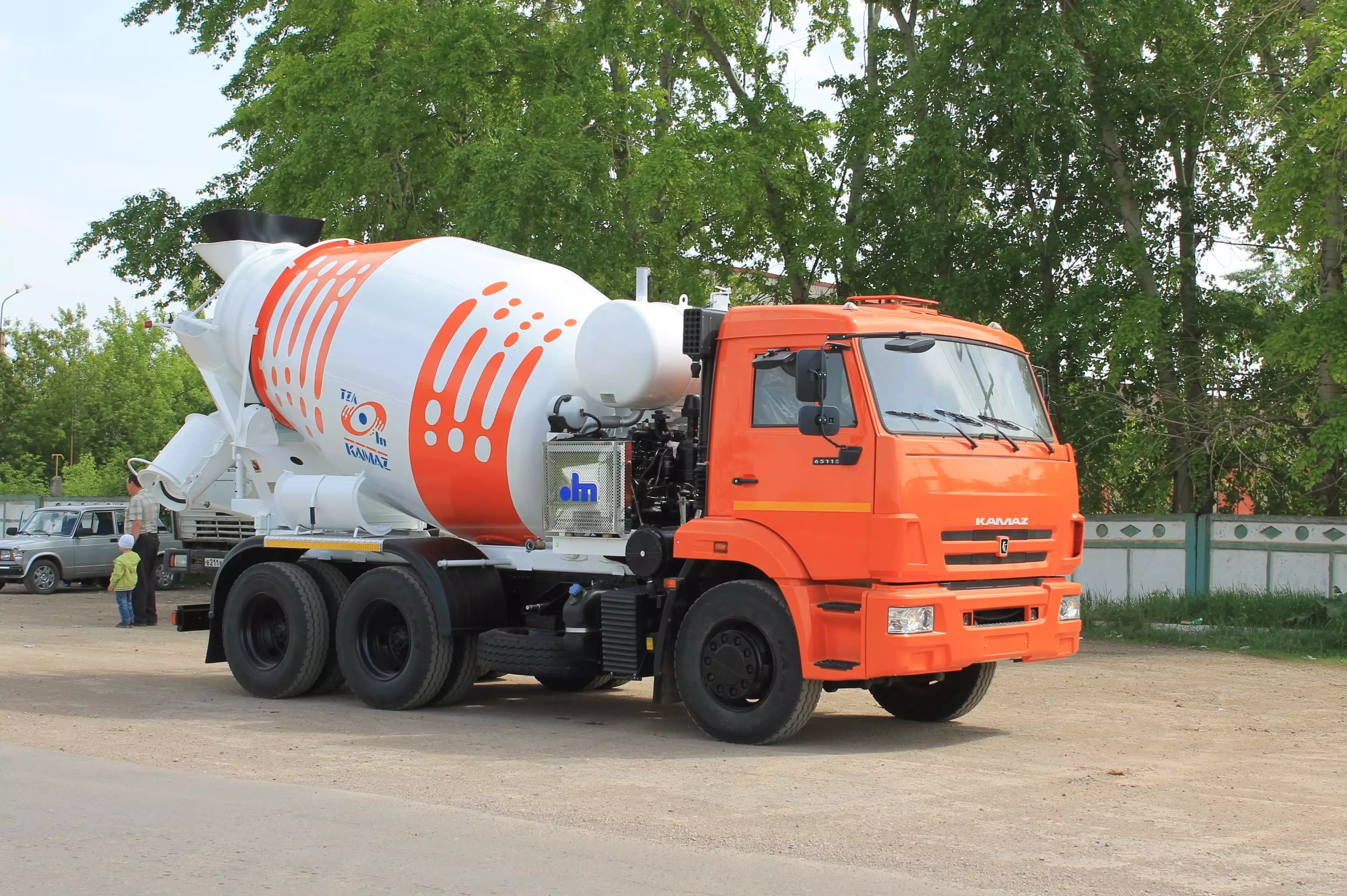 Автобетоносмеситель 581471 (6x4) на шасси КАМАЗ 58147-032-48 